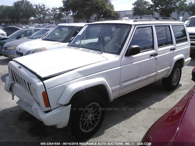 1J4FJ78S4VL520448 - 1997 JEEP CHEROKEE COUNTRY WHITE photo 2