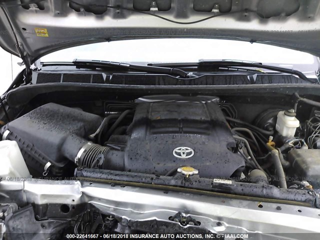 5TFRM5F1XBX024907 - 2011 TOYOTA TUNDRA DOUBLE CAB SR5 SILVER photo 10