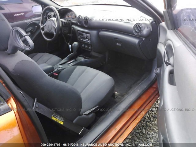 1G2JB12F547226963 - 2004 PONTIAC SUNFIRE ORANGE photo 5