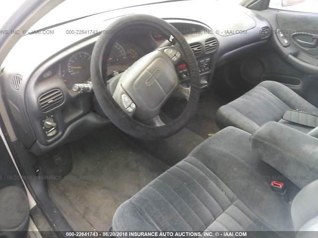1G2WJ52K9WF218483 - 1998 PONTIAC GRAND PRIX SE 白色 照片 5