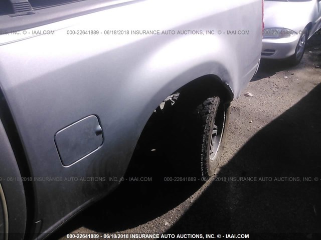 5TBDT441X5S487918 - 2005 TOYOTA TUNDRA DOUBLE CAB SR5 GRAY photo 6