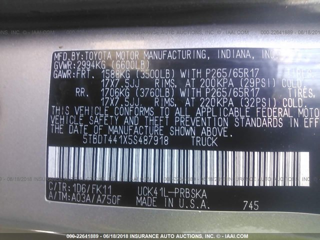 5TBDT441X5S487918 - 2005 TOYOTA TUNDRA DOUBLE CAB SR5 GRAY photo 9