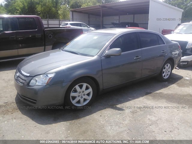 4T1BK36B17U253257 - 2007 TOYOTA AVALON XL/XLS/TOURING/LIMITED GRAY photo 2