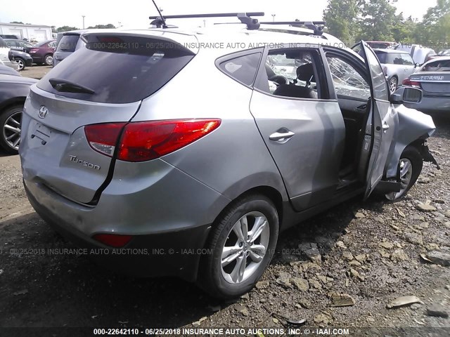 KM8JU3AC2AU114803 - 2010 HYUNDAI TUCSON GLS/LIMITED ვერცხლისფერი ფოტო 4