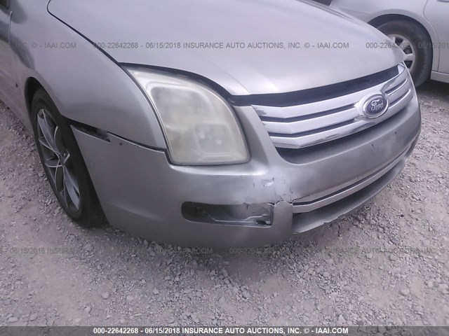 3FAHP08168R215900 - 2008 FORD FUSION SEL SILVER photo 6