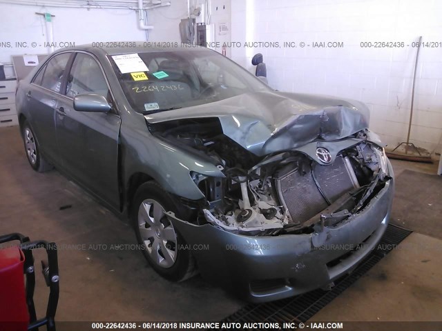 4T4BF3EK3BR127759 - 2011 TOYOTA CAMRY SE/LE/XLE ტურკოუსი ფოტო 1