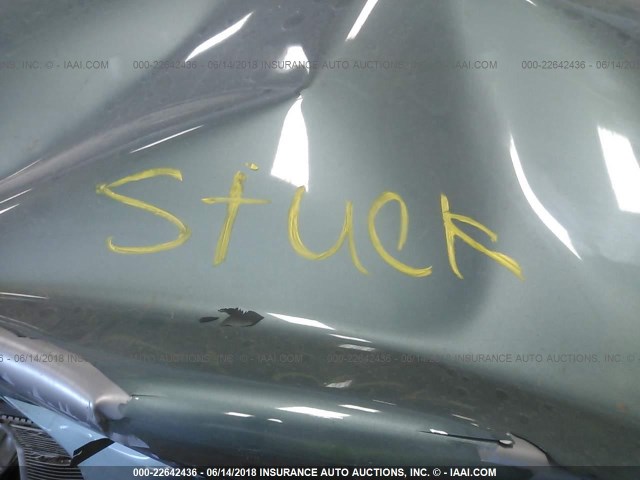 4T4BF3EK3BR127759 - 2011 TOYOTA CAMRY SE/LE/XLE ტურკოუსი ფოტო 10