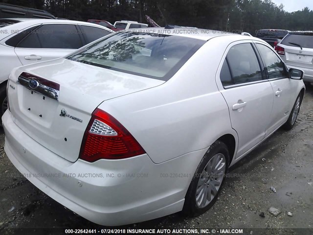 3FADP0L30AR295725 - 2010 FORD FUSION HYBRID WHITE photo 4