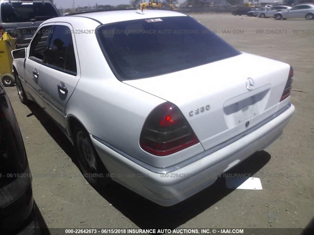 WDBHA29G0YA852154 - 2000 MERCEDES-BENZ C 280 WHITE photo 3