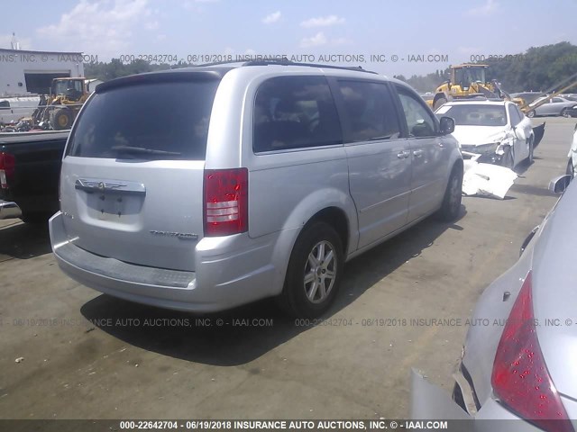 2A8HR54159R510283 - 2009 CHRYSLER TOWN & COUNTRY TOURING SILVER photo 4