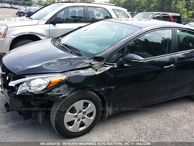 KNAFX4A65F5428428 - 2015 KIA FORTE LX BLACK photo 6