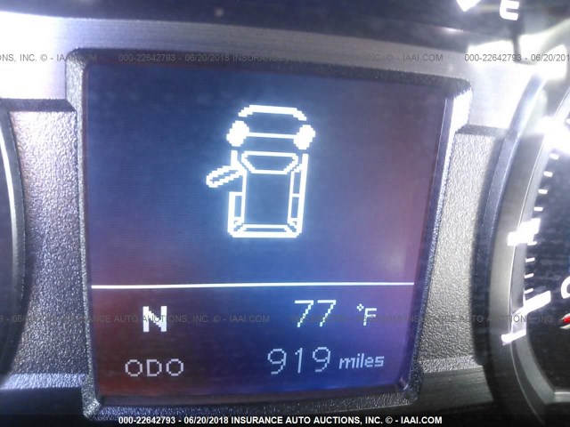 JTEBU5JRXJ5537370 - 2018 TOYOTA 4RUNNER SR5 PREM/LTDL/TRAIL/TRD Srebrny zdjęcie 7