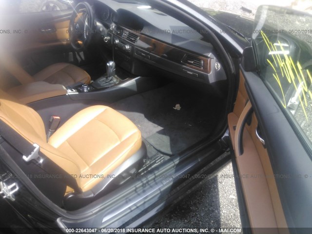 WBADW7C53BE726616 - 2011 BMW 328 I SULEV BLACK photo 5