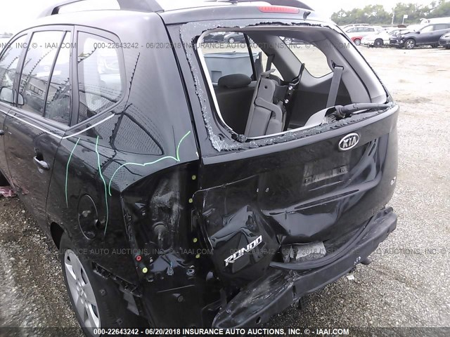 KNAFG528797273203 - 2009 KIA RONDO LX/EX BLACK photo 6