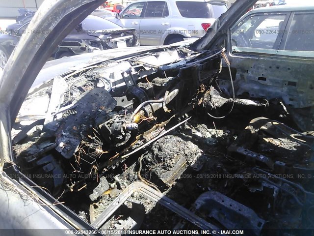 1GYEK63N84R118920 - 2004 CADILLAC ESCALADE LUXURY Qara foto 5