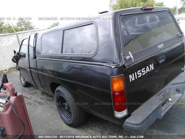 1N6SD16SXTC318963 - 1996 NISSAN TRUCK KING CAB SE/KING CAB XE BLACK photo 3