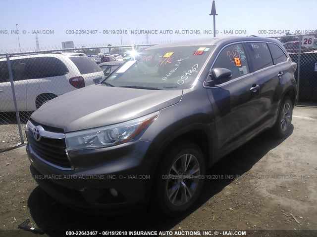 5TDZKRFH4FS059867 - 2015 TOYOTA HIGHLANDER LE/LE PLUS 灰色 照片 2