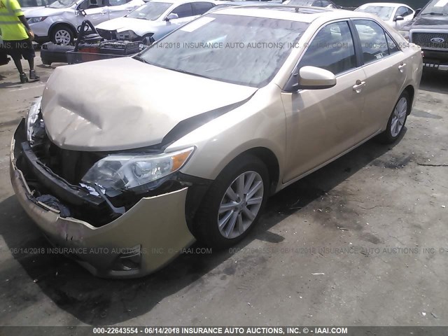 4T1BK1FK5CU507518 - 2012 TOYOTA CAMRY SE/XLE GOLD photo 2