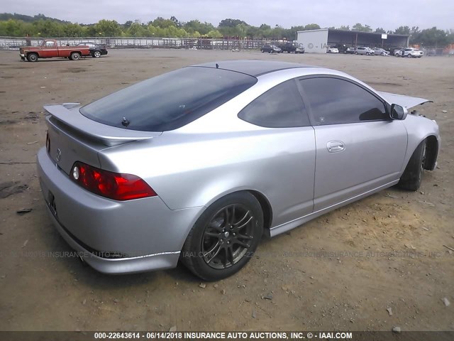 JH4DC54875S016034 - 2005 ACURA RSX SILVER photo 4