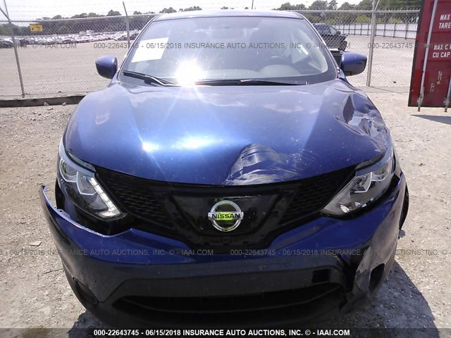 JN1BJ1CR8JW250562 - 2018 NISSAN ROGUE BLUE photo 6