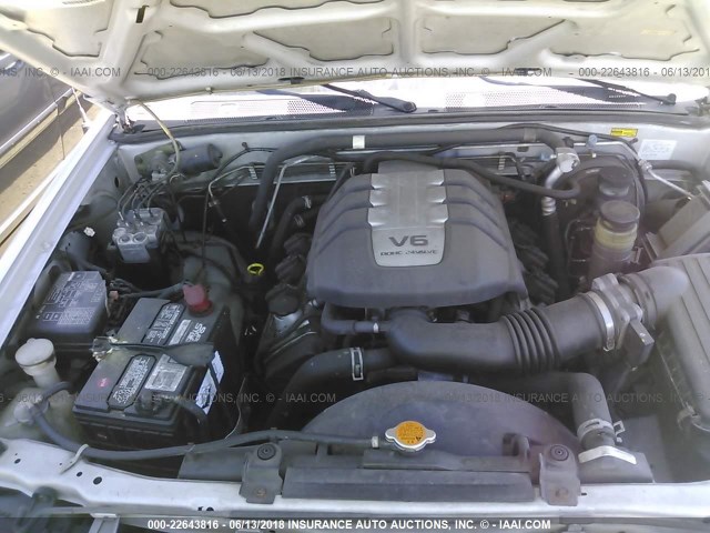 4S6CK58W6Y4417207 - 2000 HONDA PASSPORT EX/LX 银色 照片 10