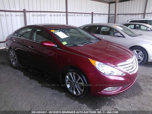 5NPEC4AB0DH614303 - 2013 HYUNDAI SONATA SE/LIMITED MAROON photo 1