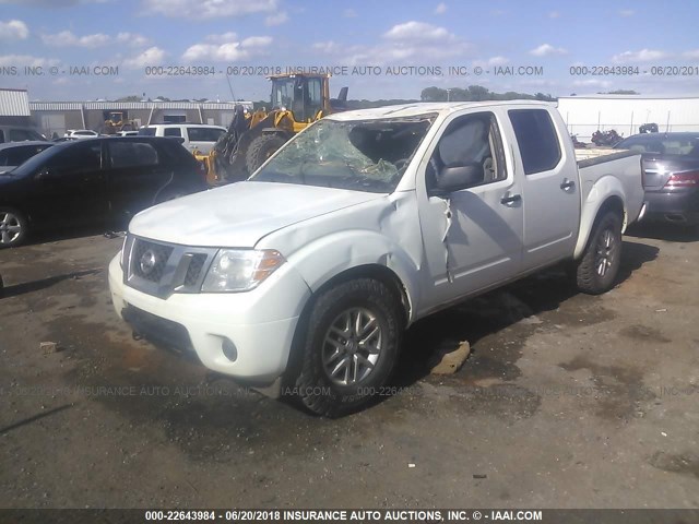 1N6AD0EV6GN716764 - 2016 NISSAN FRONTIER S/SV/SL/PRO-4X WHITE photo 2