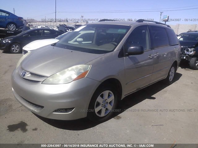 5TDZK23C87S058402 - 2007 TOYOTA SIENNA CE/LE GOLD photo 2