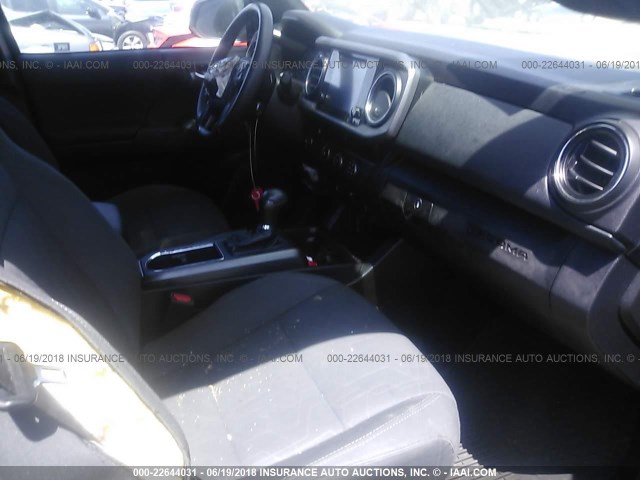 3TMAZ5CN4GM004834 - 2016 TOYOTA TACOMA DBL CAB/SR5/TRD SPORT/OR GRAY photo 5