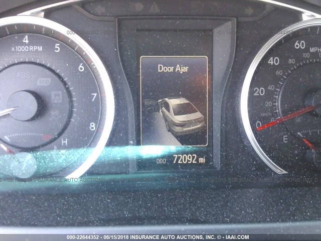 4T1BF1FKXGU511056 - 2016 TOYOTA CAMRY LE/XLE/SE/XSE WHITE photo 7