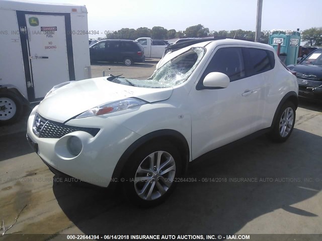 JN8AF5MV5CT107929 - 2012 NISSAN JUKE S/SV/SL WHITE photo 2