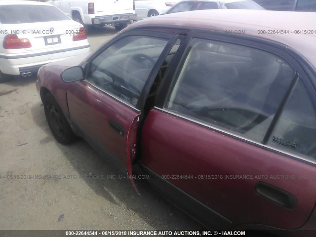 1Y1SK5288WZ431768 - 1998 CHEVROLET GEO PRIZM LSI BURGUNDY photo 6