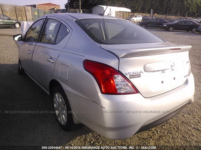 3N1CN7AP2FL934775 - 2015 NISSAN VERSA S/S PLUS/SV/SL SILVER photo 3