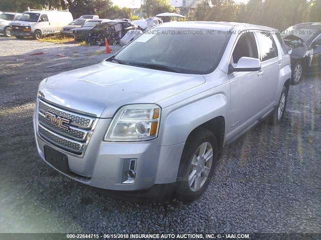 2CTALMEC7B6404353 - 2011 GMC TERRAIN SLE SILVER photo 2