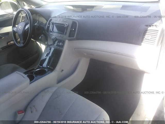 4T3ZA3BB7AU037113 - 2010 TOYOTA VENZA WHITE photo 5