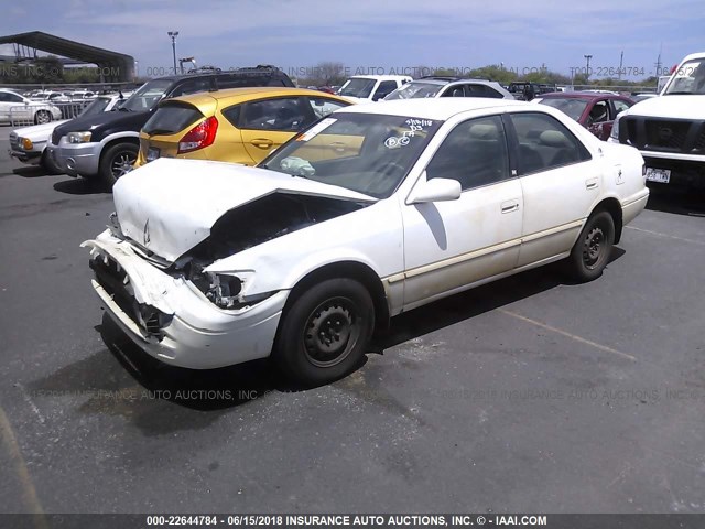 JT2BG22K4W0139158 - 1998 TOYOTA CAMRY CE/LE/XLE 白色 照片 2