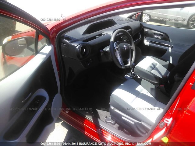 JTDKDTB34E1075730 - 2014 TOYOTA PRIUS C RED photo 5