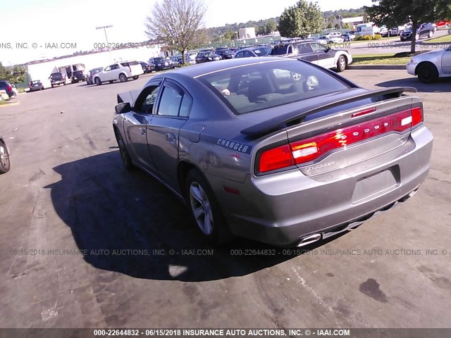 2B3CL3CG4BH577029 - 2011 DODGE CHARGER GRAY photo 3