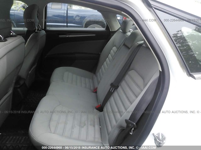 1FA6P0G72F5113622 - 2015 FORD FUSION S WHITE photo 8