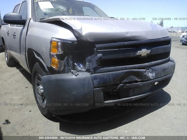 2GCEC13CX71535294 - 2007 CHEVROLET SILVERADO C1500 CREW CAB CREAM photo 6