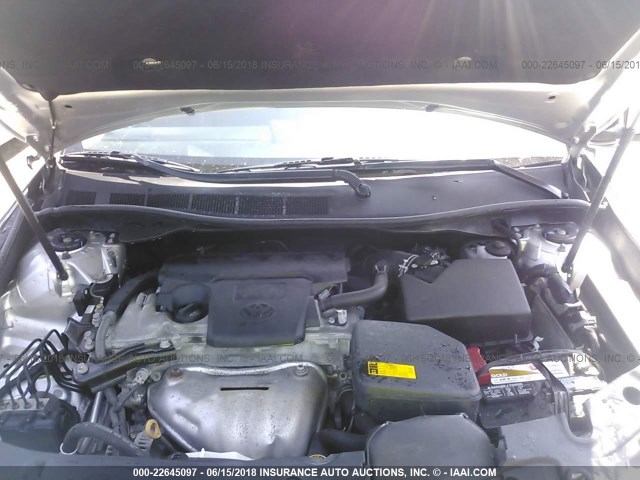4T1BF1FK9EU331306 - 2014 TOYOTA CAMRY L/SE/LE/XLE 银色 照片 10