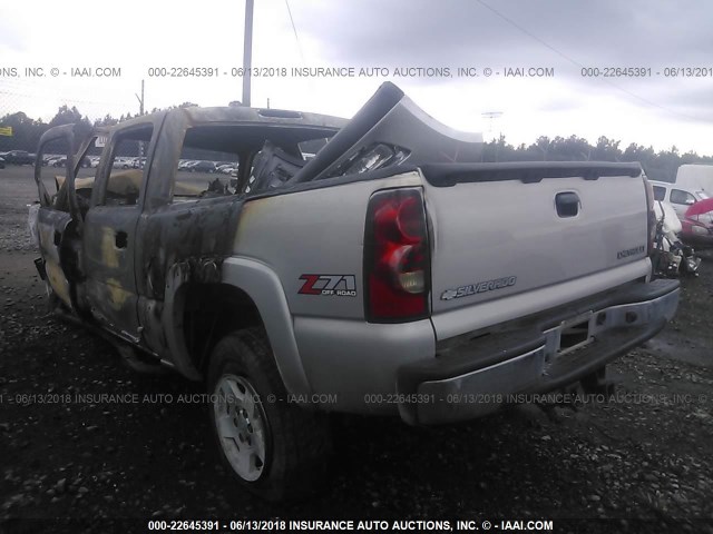 2GCEK13T451180316 - 2005 CHEVROLET SILVERADO K1500 SILVER photo 3