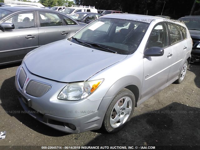 5Y2SL63875Z450946 - 2005 PONTIAC VIBE SILVER photo 2