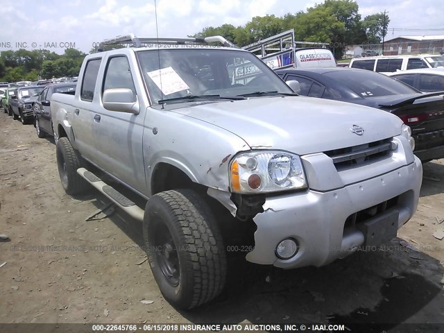 1N6ED27T21C344920 - 2001 NISSAN FRONTIER CREW CAB XE/CREW CAB SE SILVER photo 1