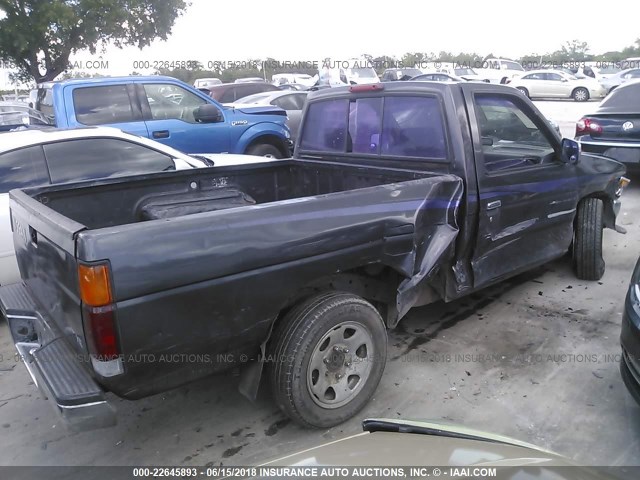 1N6SD11SXVC408057 - 1997 NISSAN TRUCK XE GRAY photo 4