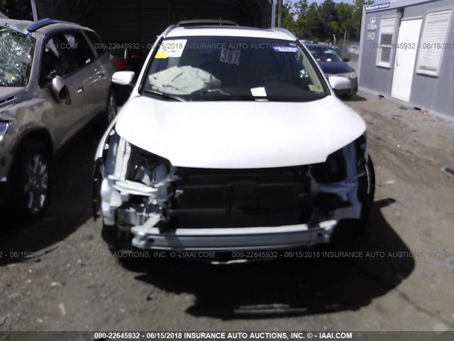 5J6RM4H95GL072630 - 2016 HONDA CR-V TOURING WHITE photo 6