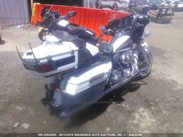 1HD1FC4147Y628791 - 2007 HARLEY-DAVIDSON FLHTCUI Көк фото 4