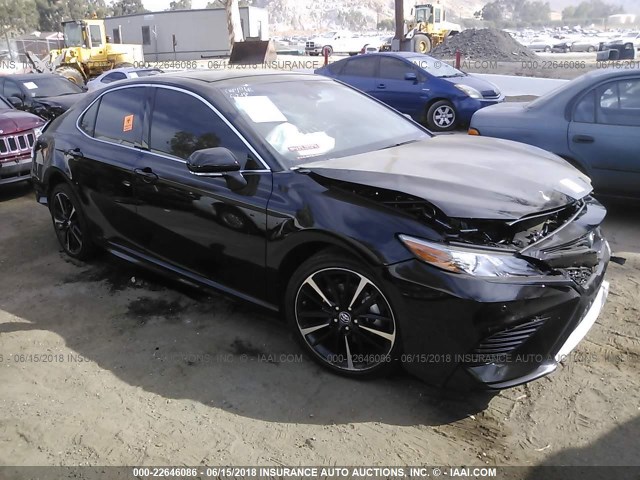 4T1BZ1HK2JU014711 - 2018 TOYOTA CAMRY XSE/XLE BLACK photo 1