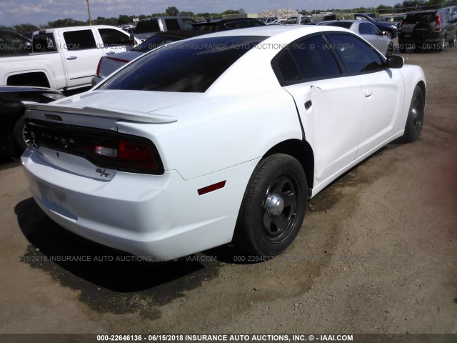 2C3CDXAT5EH362593 - 2014 DODGE CHARGER POLICE WHITE photo 4