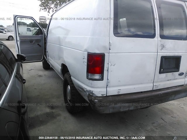 1FTRE1425WHB44602 - 1998 FORD ECONOLINE E150 VAN WHITE photo 6